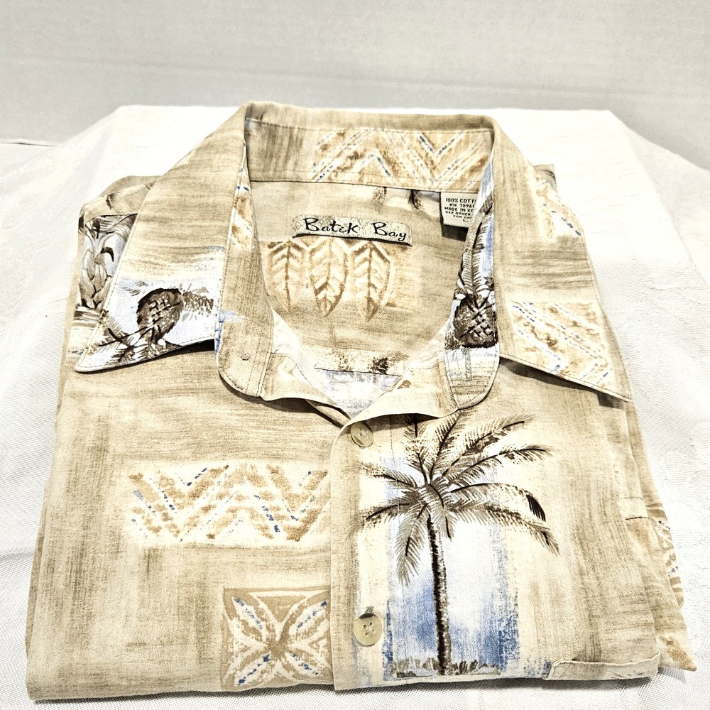 Batik Bay Men's L Hawaiian Shirt Beige/Tropical Print Short Sleeve 100% Cotton